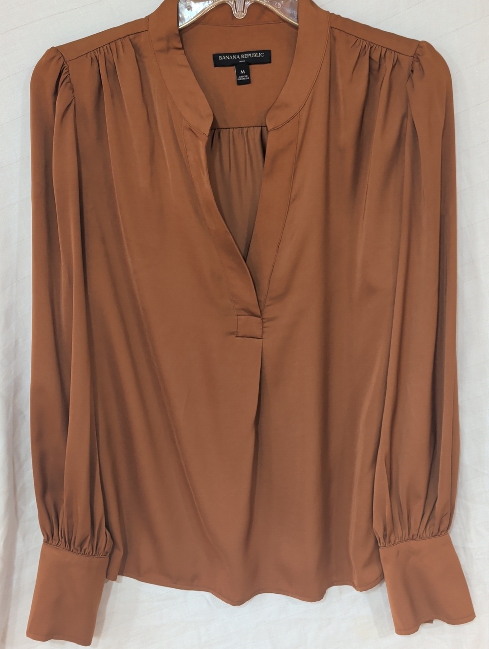 Banana Republic Rust Brown Long-Sleeve V-Neck Blouse Size M